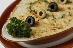 Olde Bangalore Resort and Wellness Center