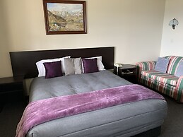 Te Anau Manapouri Lake Hotel