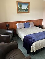 Te Anau Manapouri Lake Hotel