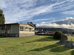 Te Anau Manapouri Lake Hotel