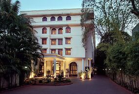 The Grand Magrath Hotel