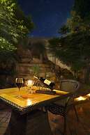 The Grand Magrath Hotel