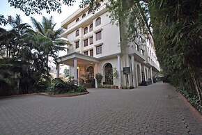 The Grand Magrath Hotel