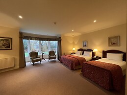 Loch Lein Country House