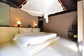 The Sevenseas Resort