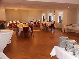 Hotel Weinhaus Grebel