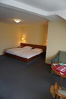 Hotel Weinhaus Grebel