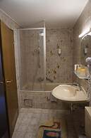 Hotel Weinhaus Grebel