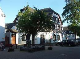 Hotel Weinhaus Grebel