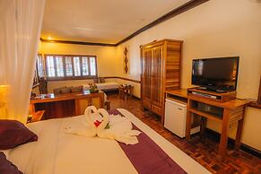 Fridays Boracay Resort