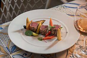 NH Collection Taormina