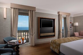 NH Collection Taormina