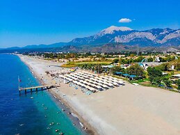 Daima Biz Hotel - Dolusu Aquapark Access