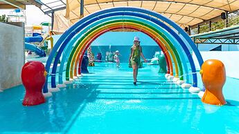 Daima Biz Hotel - Dolusu Aquapark Access