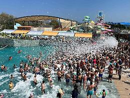 Daima Biz Hotel - Dolusu Aquapark Access
