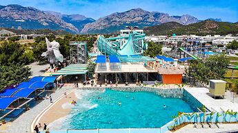 Daima Biz Hotel - Dolusu Aquapark Access