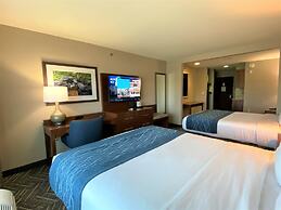 Comfort Inn & Suites Mountain Iron and Virginia