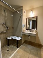 Comfort Inn & Suites Mountain Iron and Virginia