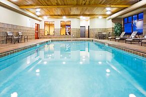 Comfort Inn & Suites Mountain Iron and Virginia
