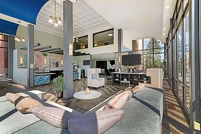 Best Western Plus Landmark Inn