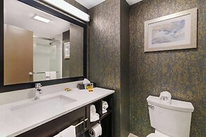 Best Western Plus Landmark Inn