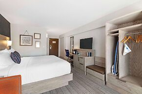 Best Western Plus Landmark Inn