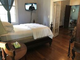 Oakview Bed and Breakfast