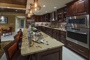 Holiday Inn Club Vacations Smoky Mountain Resort by IHG