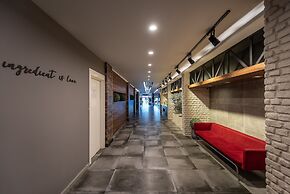 White City Beach - Adults Only