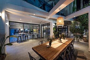 White City Beach - Adults Only