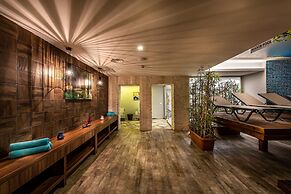 White City Beach - Adults Only