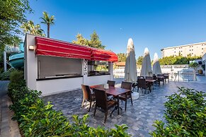 White City Beach - Adults Only