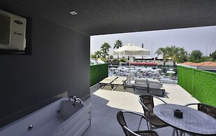 White City Beach - Adults Only