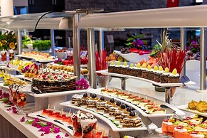 White City Beach - Adults Only