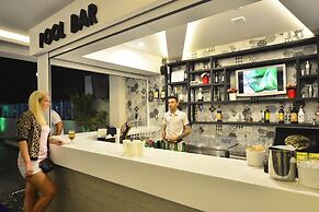 White City Beach - Adults Only