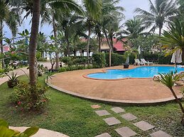 Lanta Seafront Resort