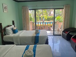 Lanta Seafront Resort