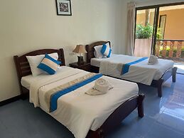 Lanta Seafront Resort