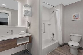 Hampton Inn & Suites Lincoln - Northeast I-80