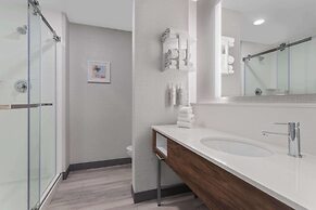 Hampton Inn & Suites Lincoln - Northeast I-80