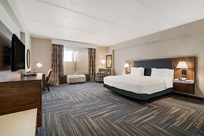 Hampton Inn & Suites Plattsburgh