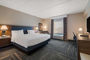 Hampton Inn & Suites Plattsburgh