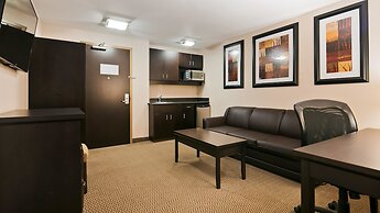 Best Western Bonnyville Inn & Suites
