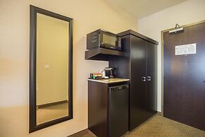 Best Western Bonnyville Inn & Suites