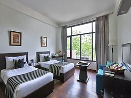 Regale Inn