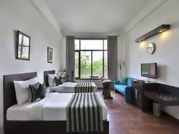 Regale Inn
