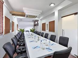 Regale Inn