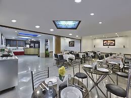 Regale Inn