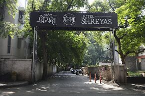 Hotel Shreyas