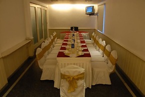 The Central Court Hotel